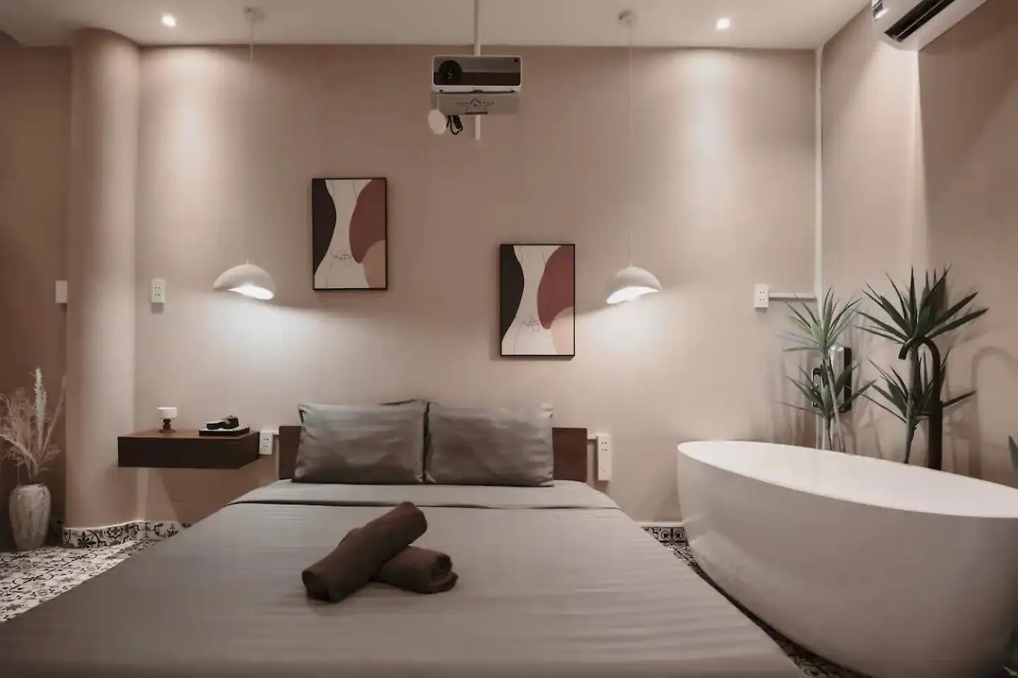 Wabi Sabi - Saigon Hideout Ben Thanh Ho Chi Minh City Apartment
